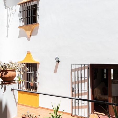 Casa Con Patio Andaluz Cerca Del Tajo De Rondaアパートメント エクステリア 写真